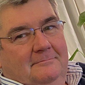 Meet your Posher, Robert